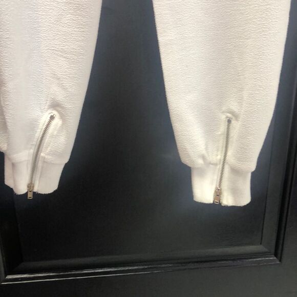 Zippered joggers  - Picture 4 of 7